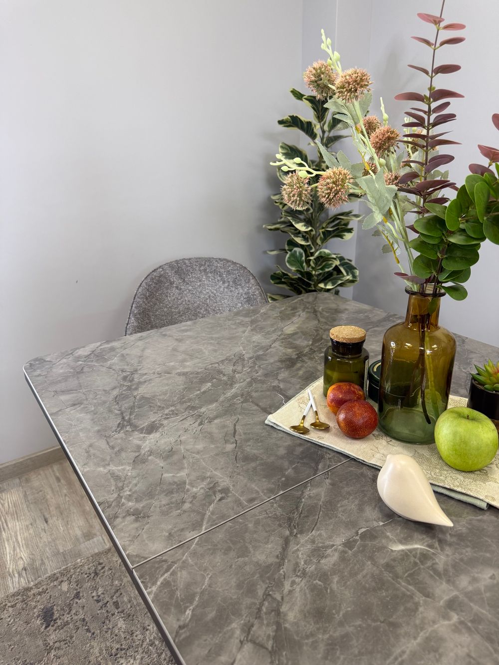 Стол DL1300 черный/керамика серая глянец