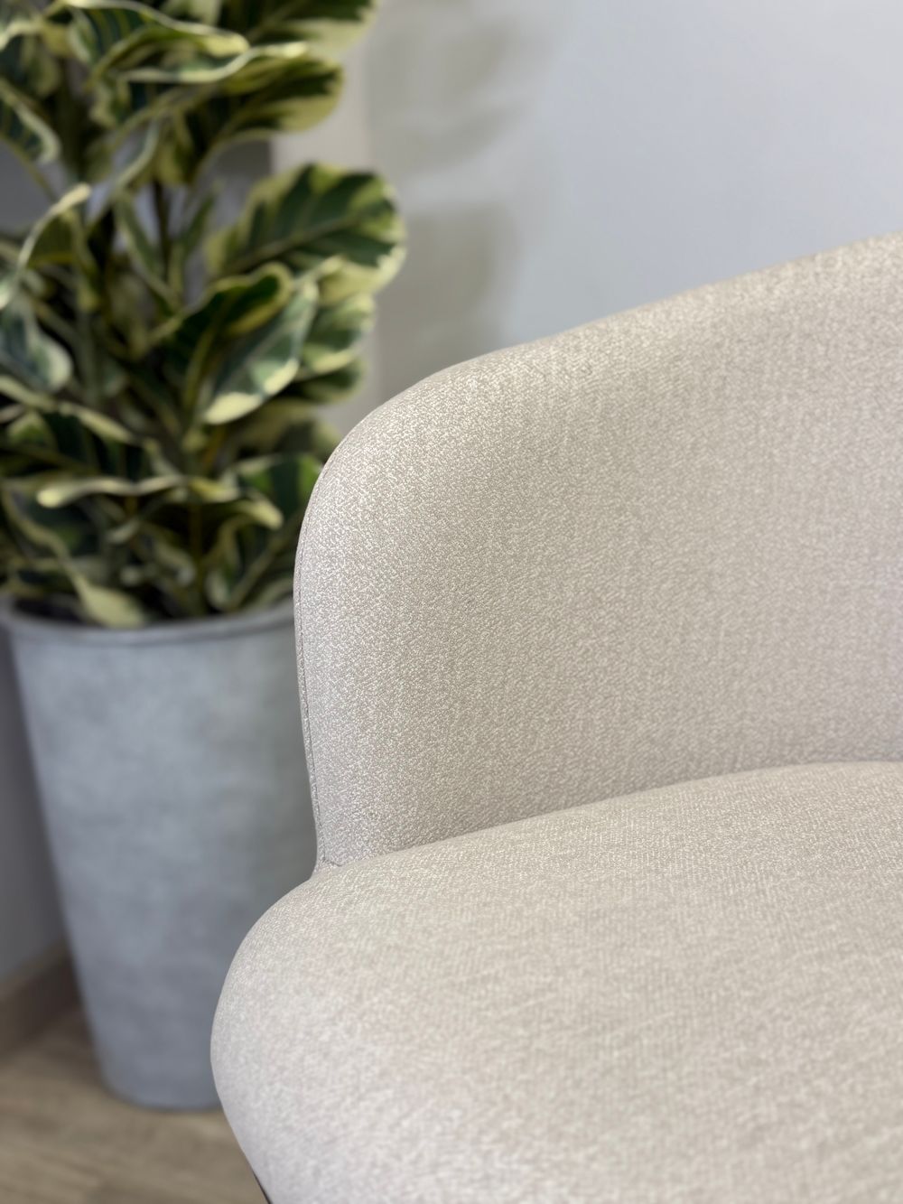 Стул KENNER 313SD черный/бежевый