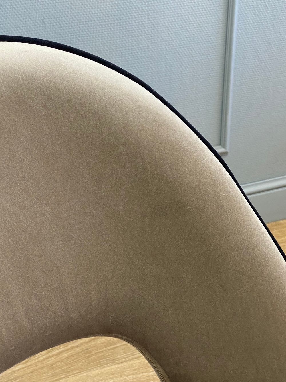 Стул Kenner 179KK черный/капучино велюр