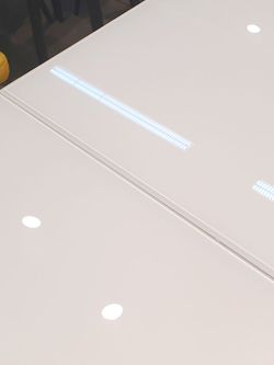 Стол KENNER 1300 М венге/стекло белое глянец