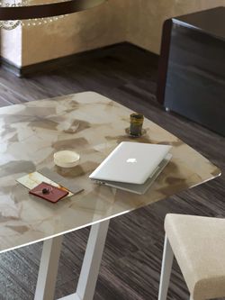 Стол KENNER X1400 венге/стекло триплекс листья