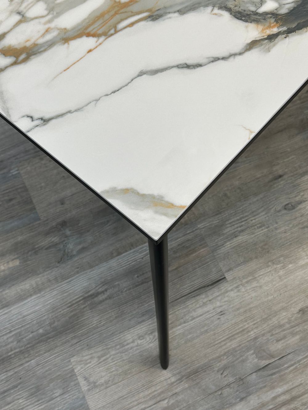 Стол KENNER KR1200 черный/керамика мрамор золотой глянец