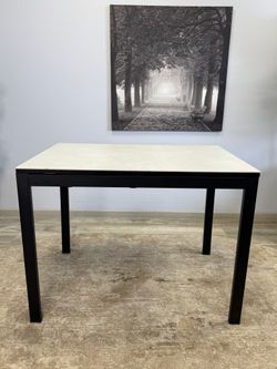 Стол KENNER LK900 черный/керамика CARMEN LIGHT GRAY