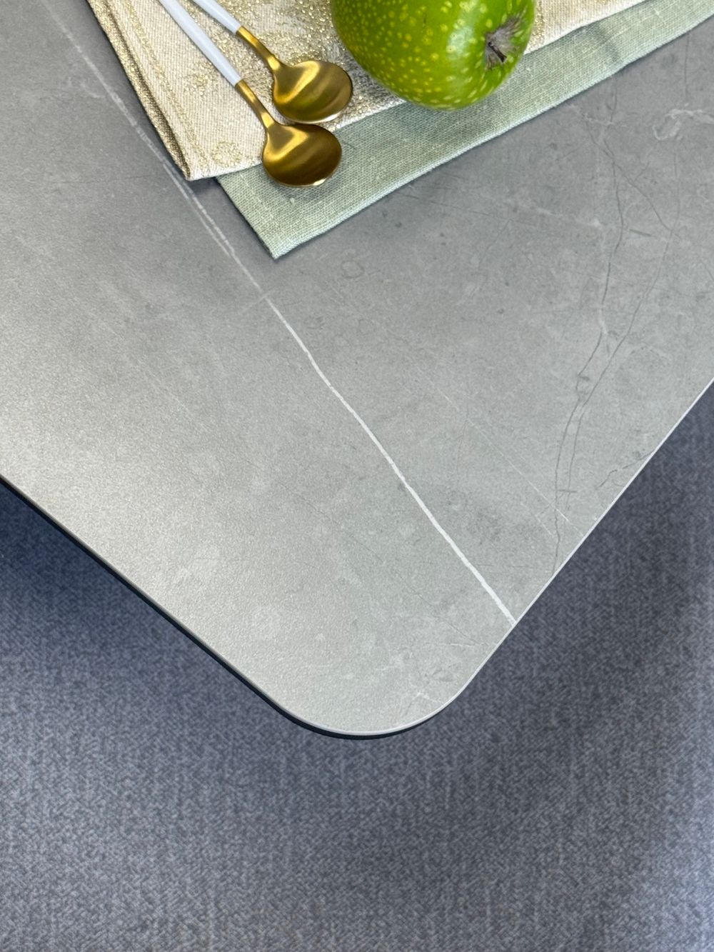 Стол Kenner BK900, черный/керамика NEW ARMANI GREY