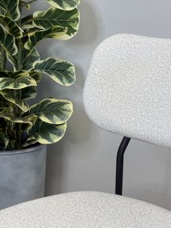 Стул KENNER 302SD черный/серебристый микробукле