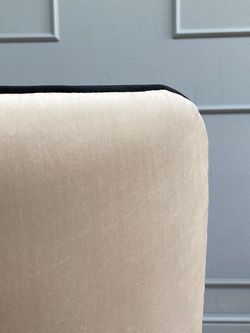 Стул Kenner 177KK черный/бежевый велюр