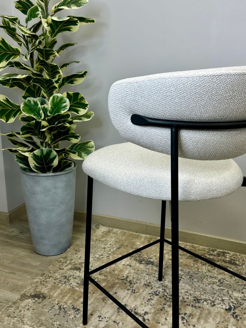 Стул KENNER 309SD ПБ черный/серебристый