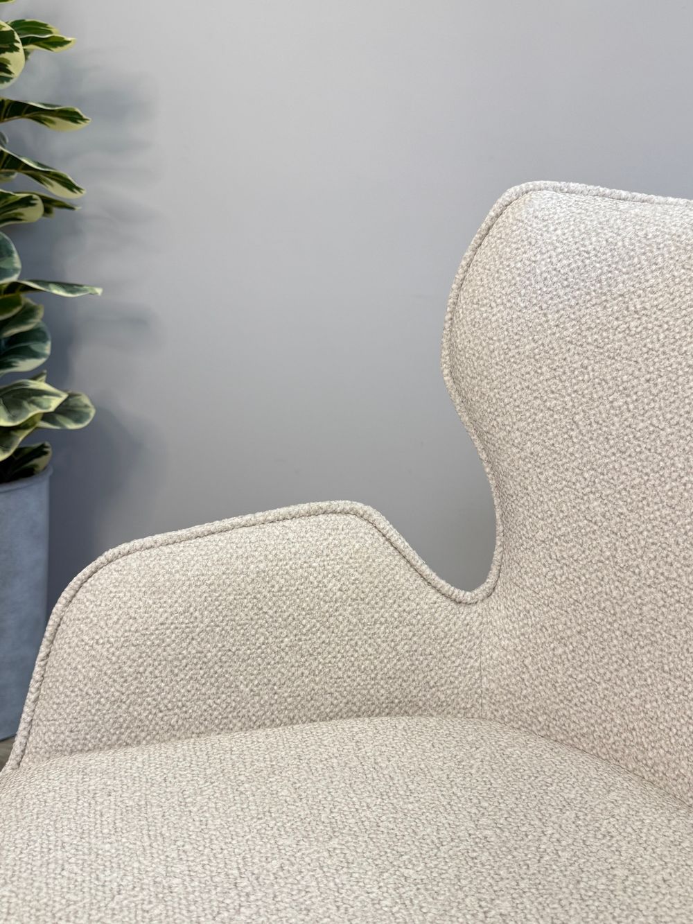 Стул KENNER 311SD черный/серебристый