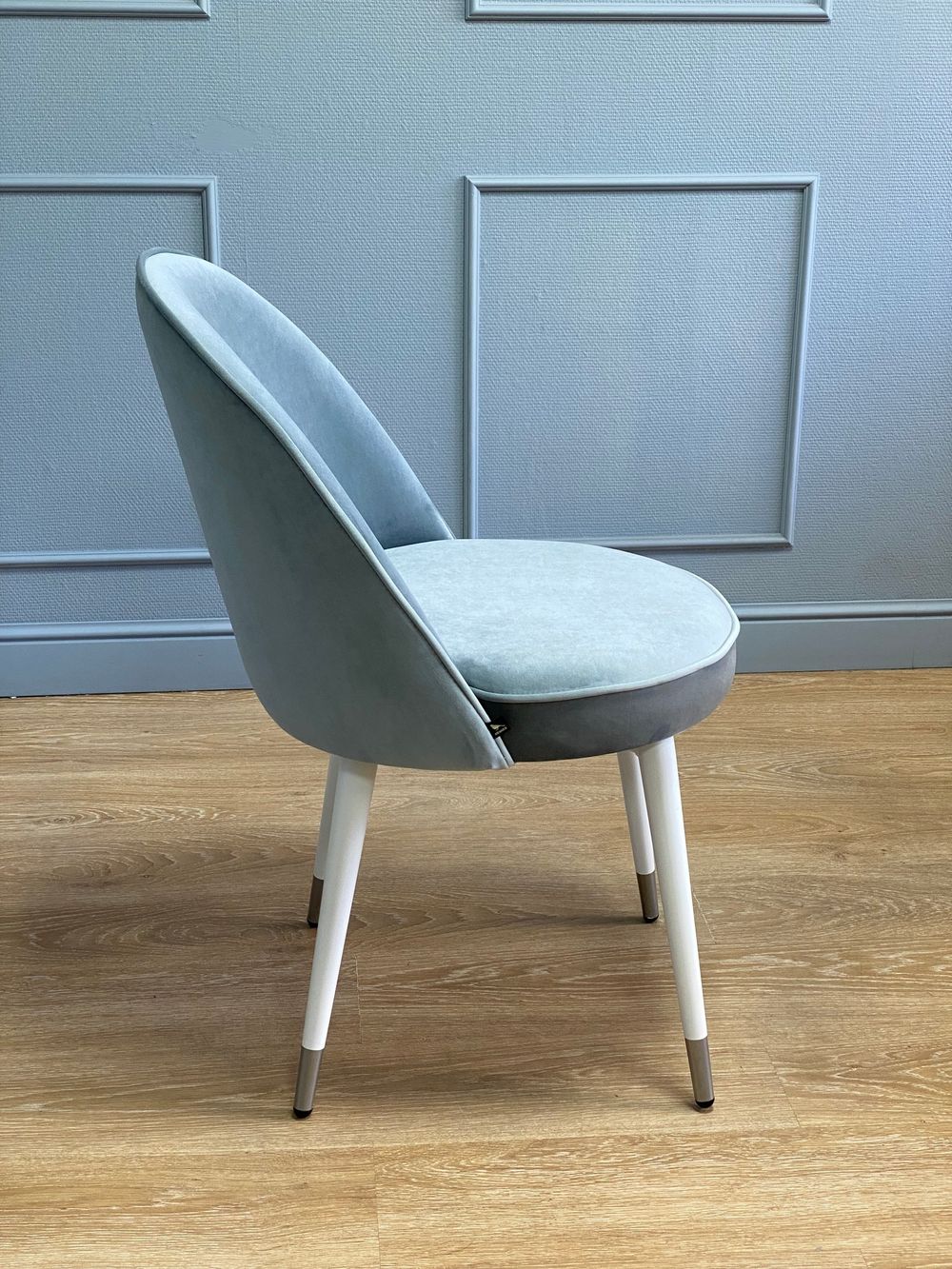 Стул Kenner 176KK черный/бежевый велюр