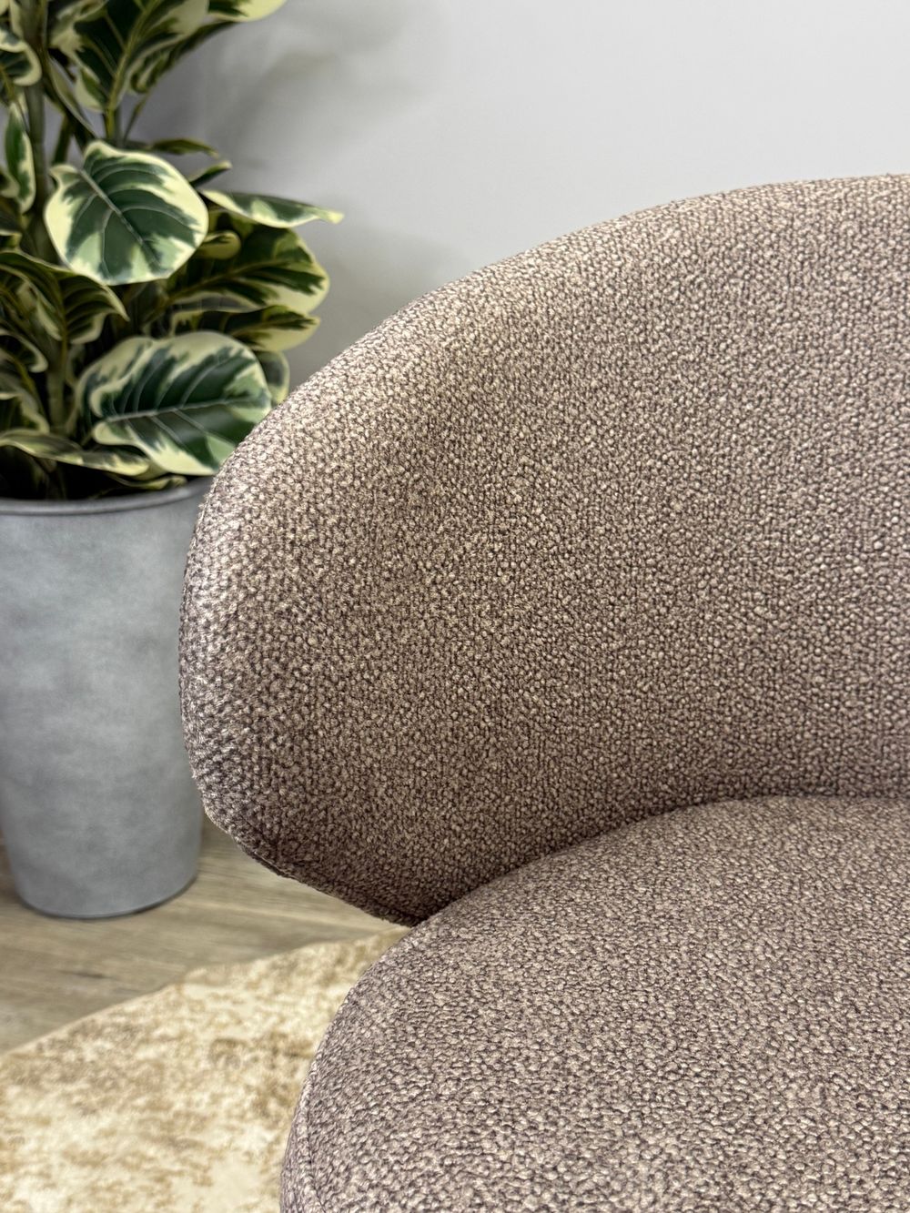 Стул KENNER 305SD черный/капучино микробукле