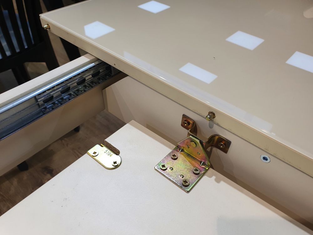 Стол KENNER 1200М  крем/стекло крем глянец