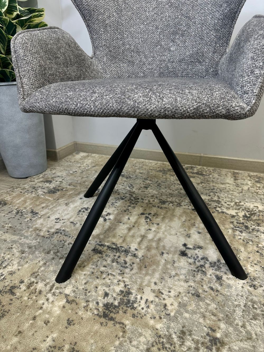 Стул KENNER 311SD черный/серый