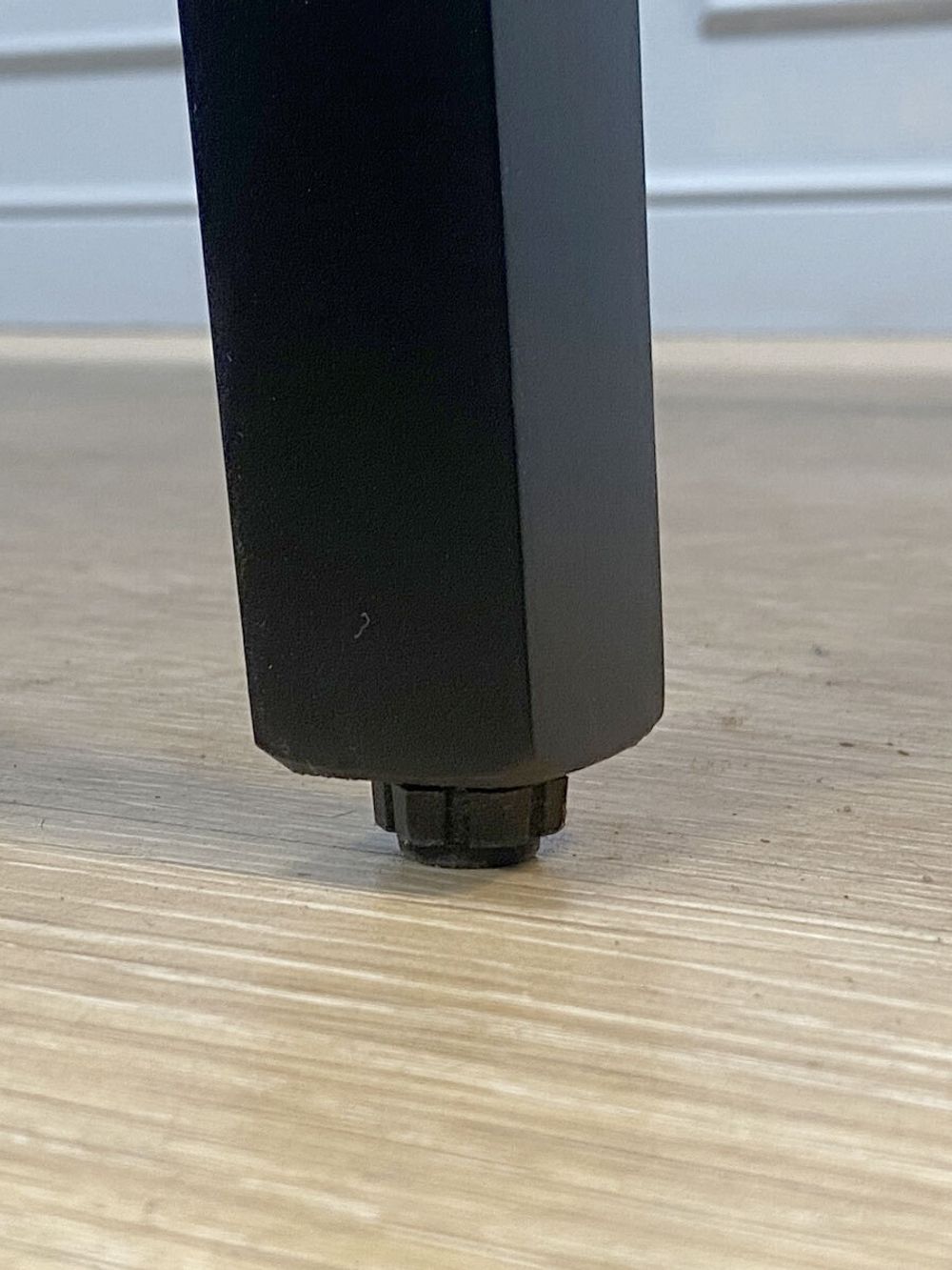 Стол KENNER 1300 М венге/стекло белое глянец