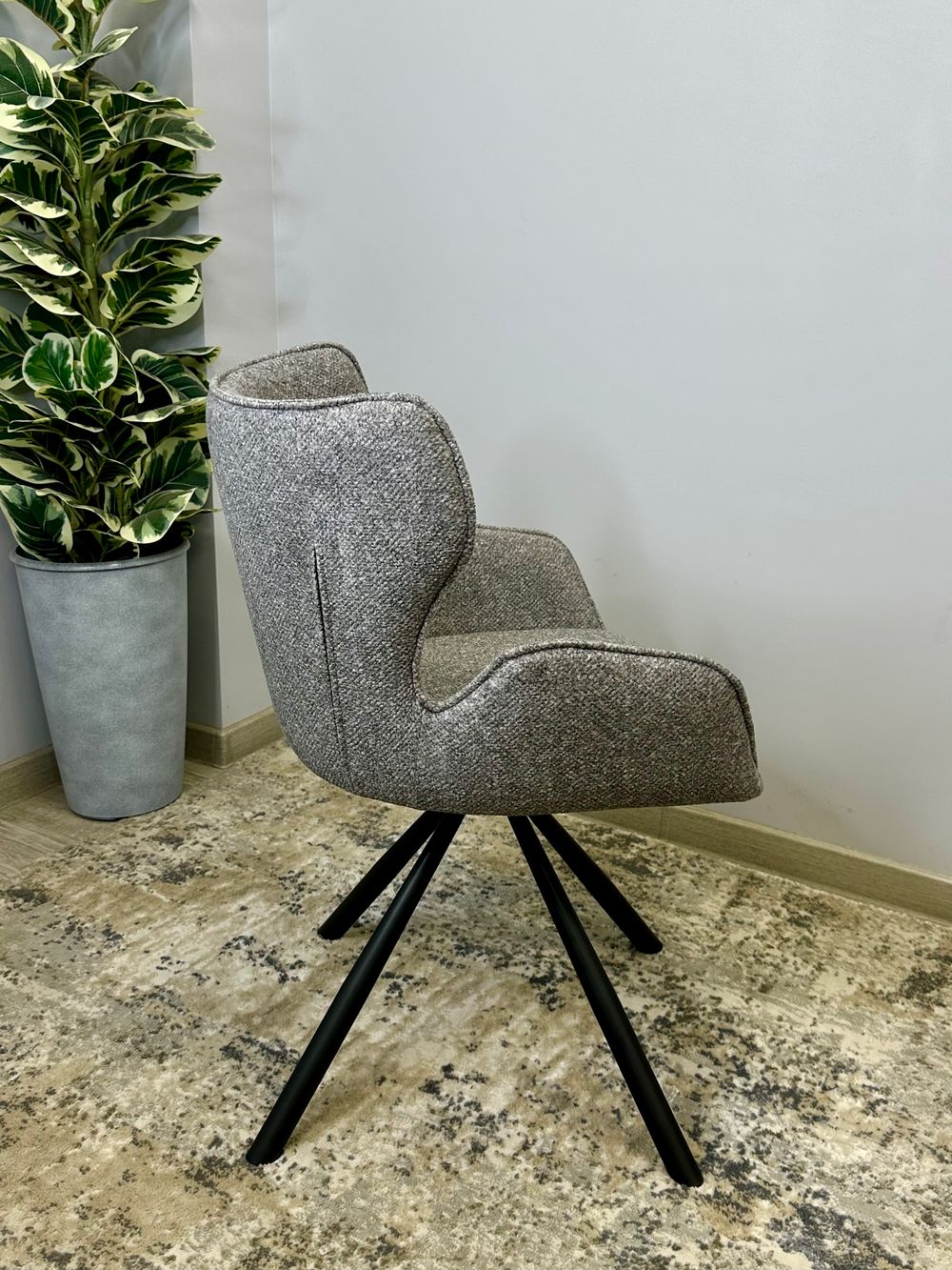 Стул KENNER 311SD черный/серый