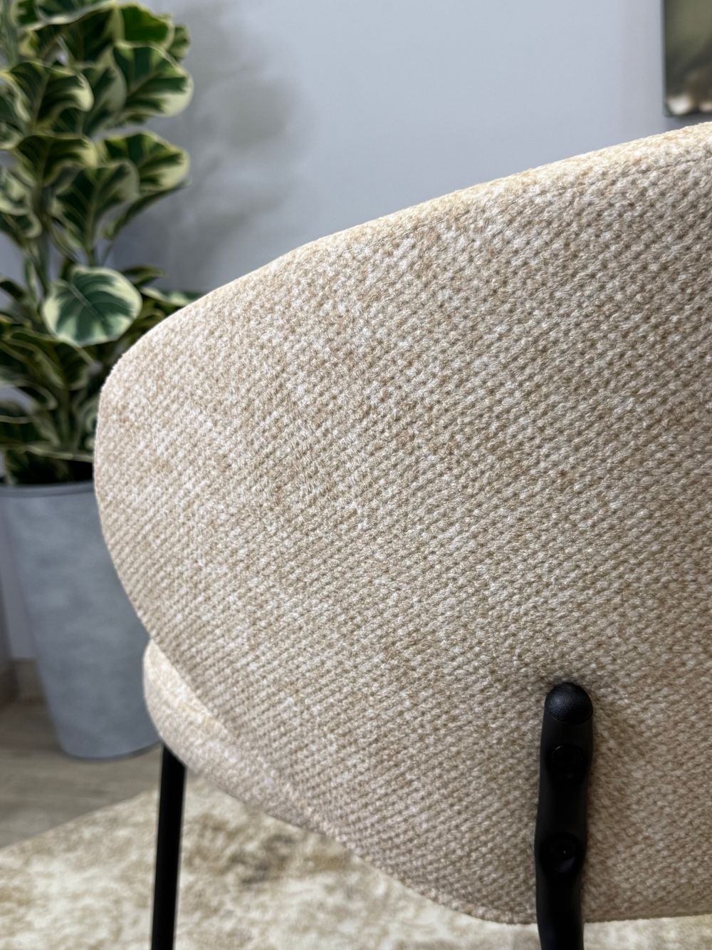 Стул KENNER 305SD черный/бежевый микробукле