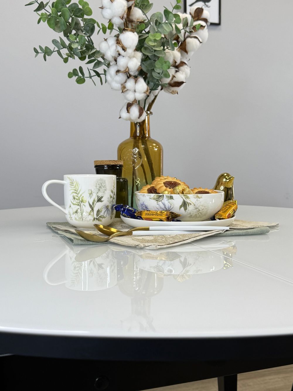 Стол KENNER 1000 М венге/стекло белое глянец