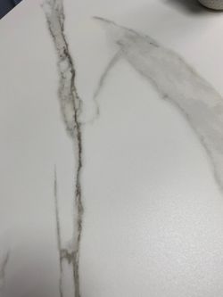 Стол KENNER BL1300 черный/керамика мрамор белый