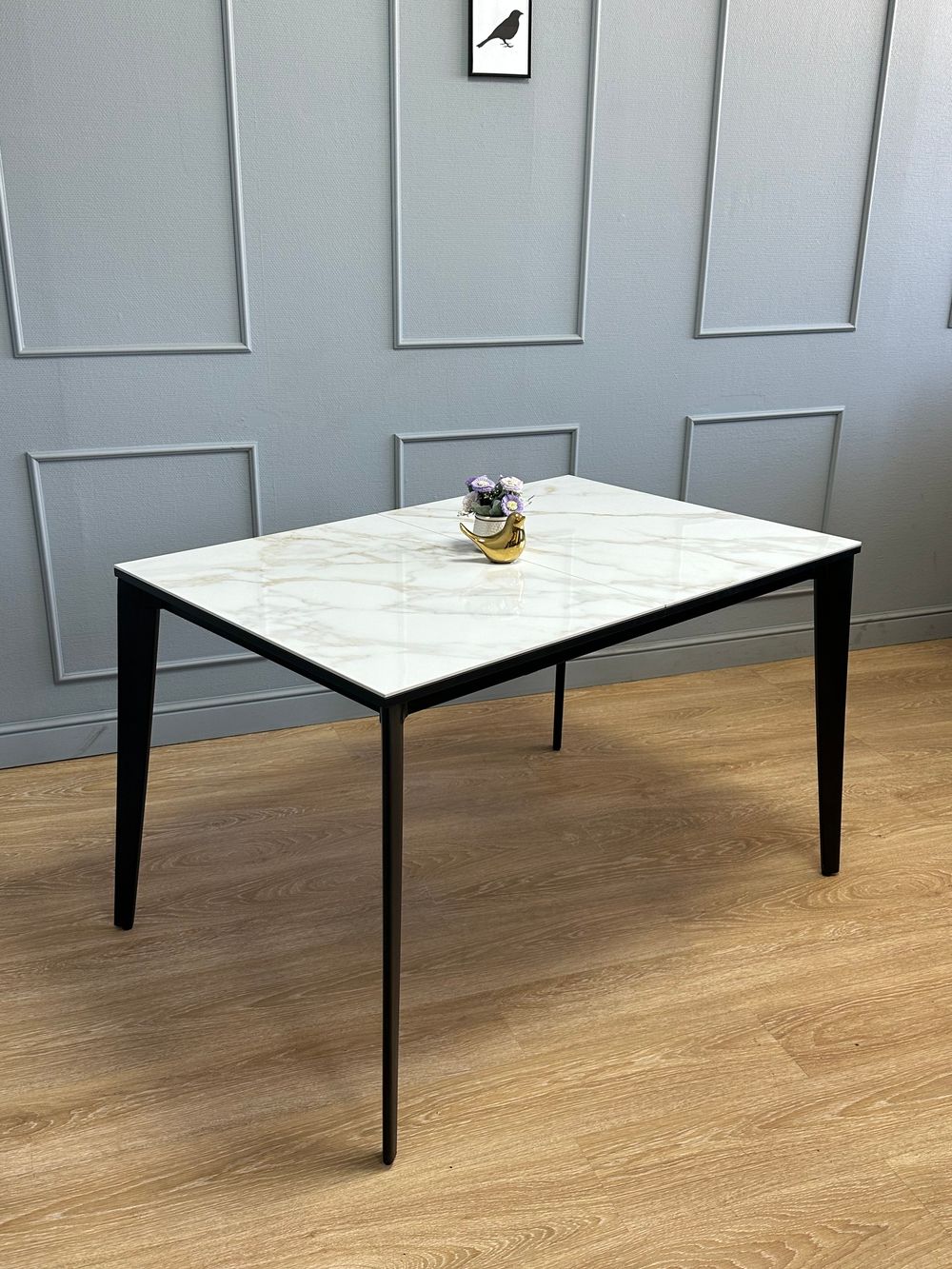 Стол KENNER KR1200 черный/керамика мрамор белый глянец