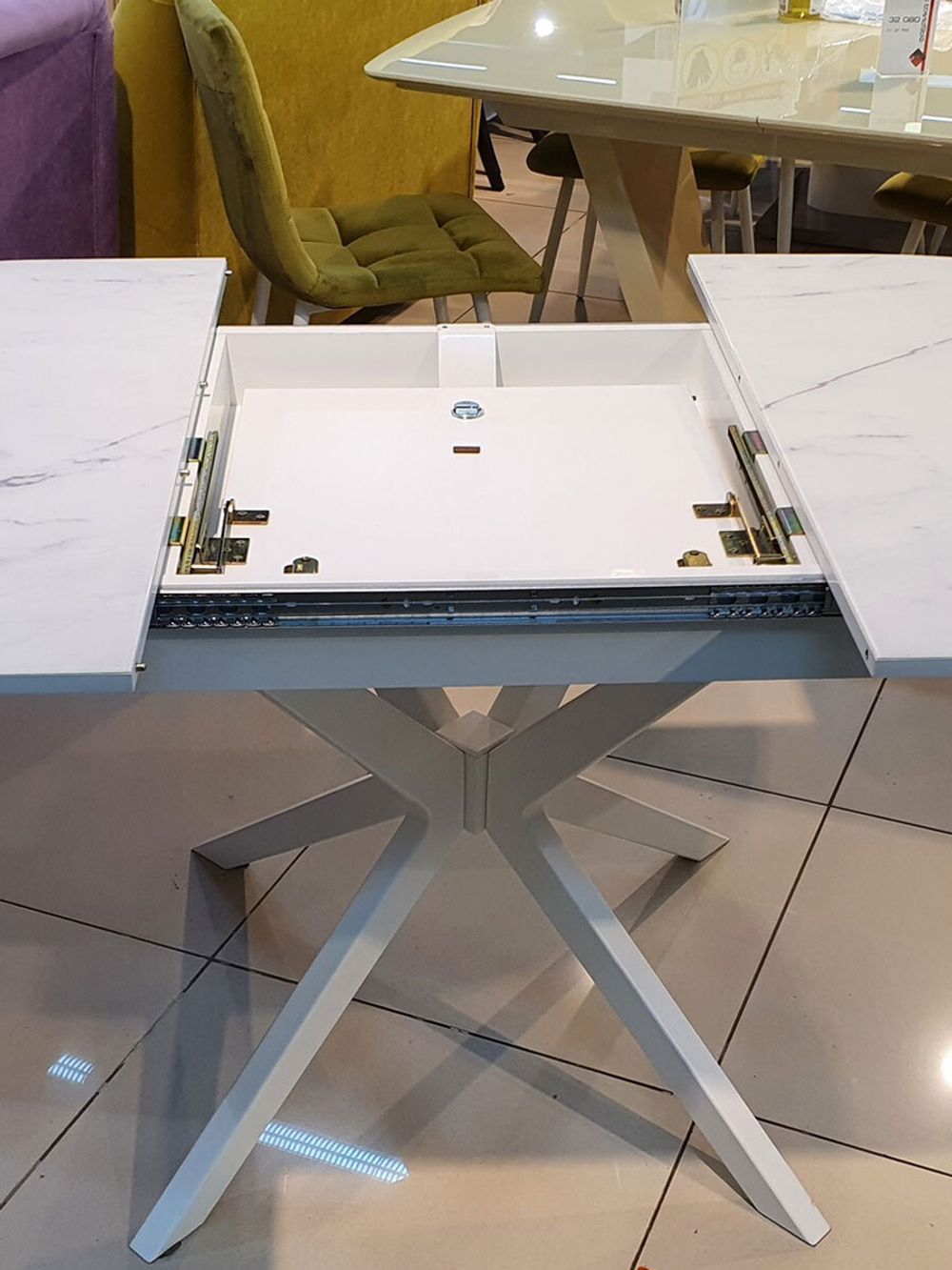 Стол KENNER B1300 белый/стекло камень белый сатин