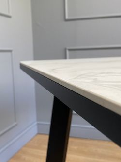 Стол KENNER AK1200 черный/GLORIA WHITE