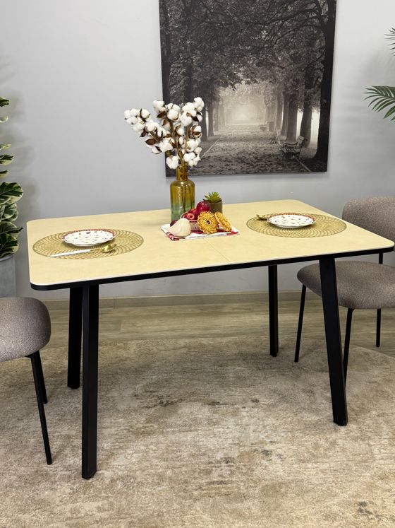 Стол KENNER AK900 черный/OKARA LIGHT YELLOW