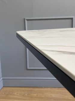 Стол KENNER DC1300 черный/керамика мрамор золотой