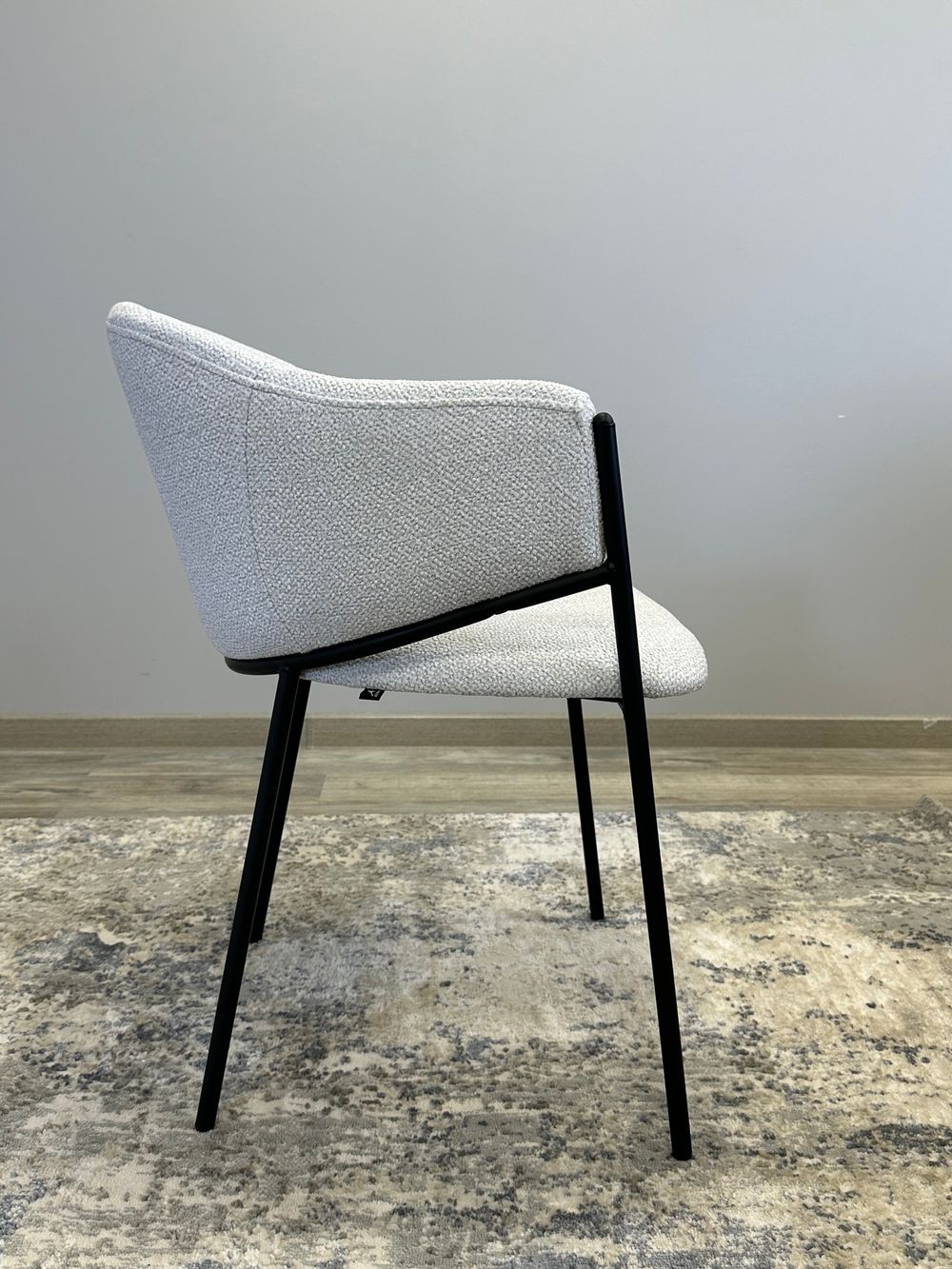 Стул KENNER 308SD черный/серебристый