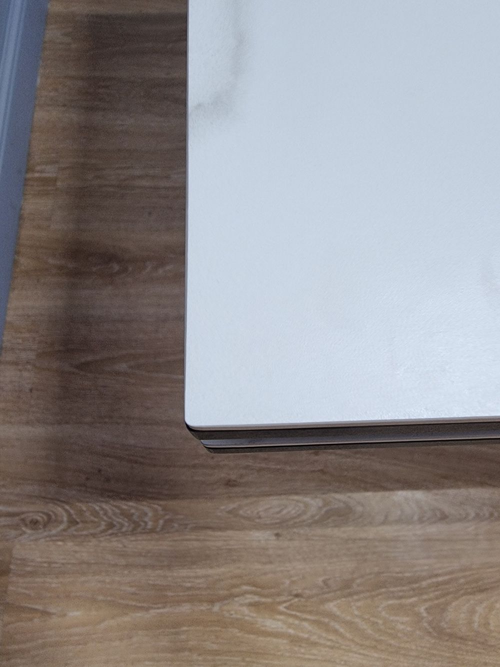 Стол KENNER ME1600 черный/керамика мрамор белый