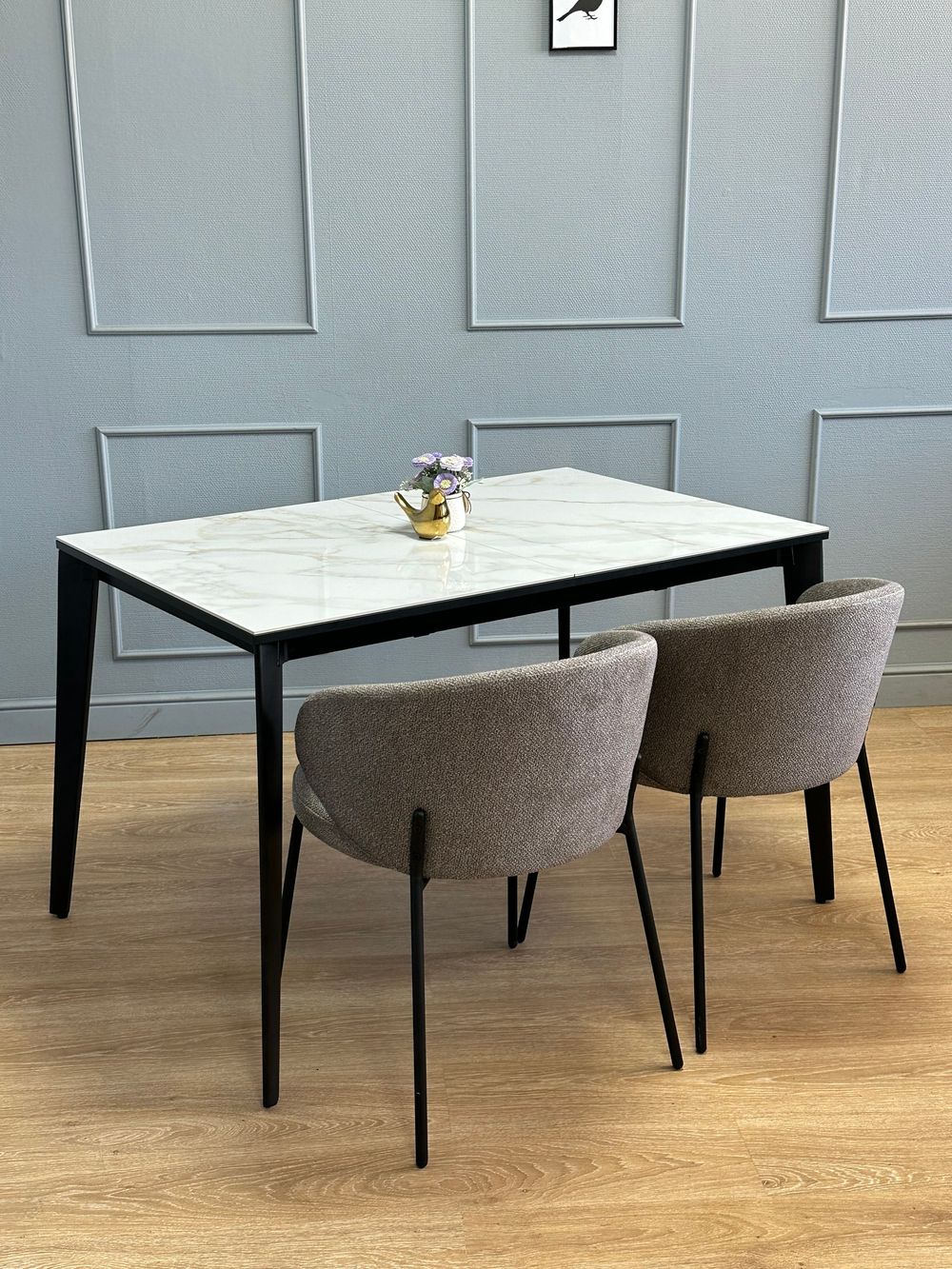 Стол KENNER KR1200 черный/керамика мрамор белый глянец