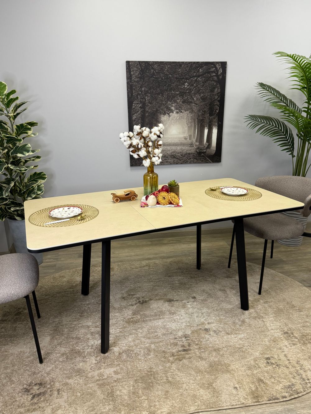 Стол KENNER AK900 черный/OKARA LIGHT YELLOW