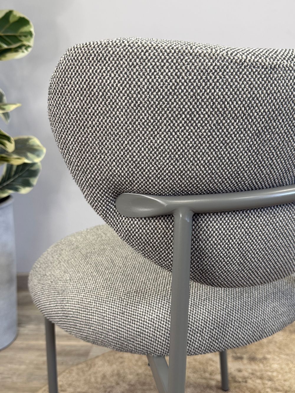 Стул KENNER 314SD черный/бежевый Е30