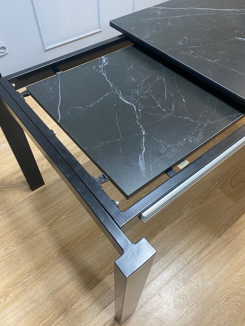 Стол KENNER BL1300 черный/керамика мрамор черный