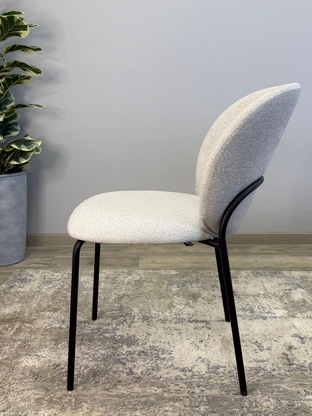 Стул KENNER 307SD черный/серебристый