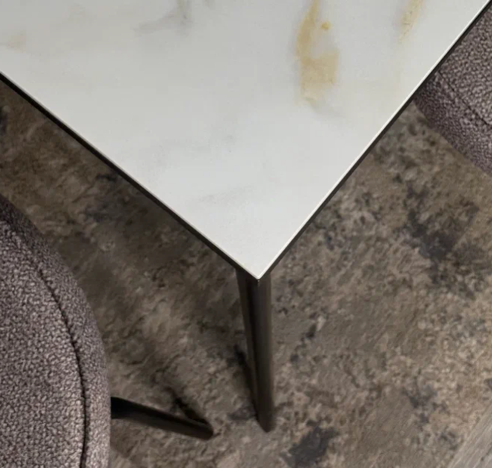 Стол KENNER KR1400 черный/керамика мрамор белый глянец