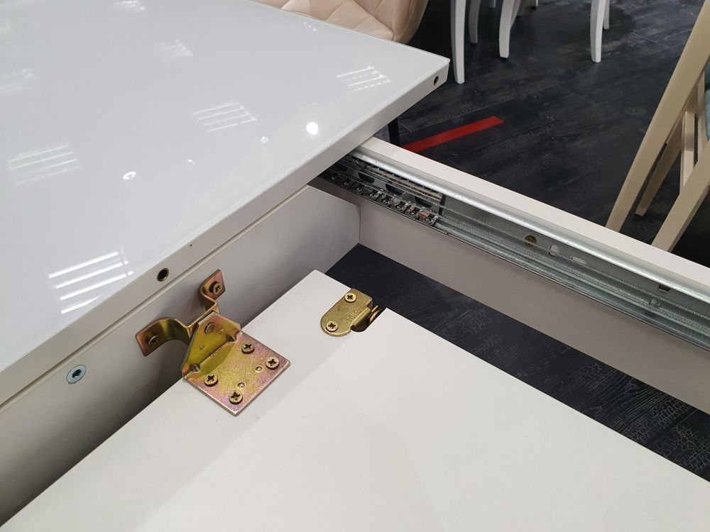 Стол KENNER K1250 белый/стекло белое сатин