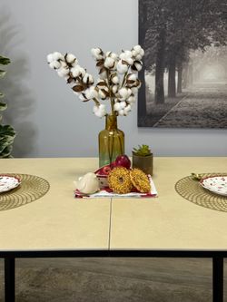 Стол KENNER AK900 черный/OKARA LIGHT YELLOW