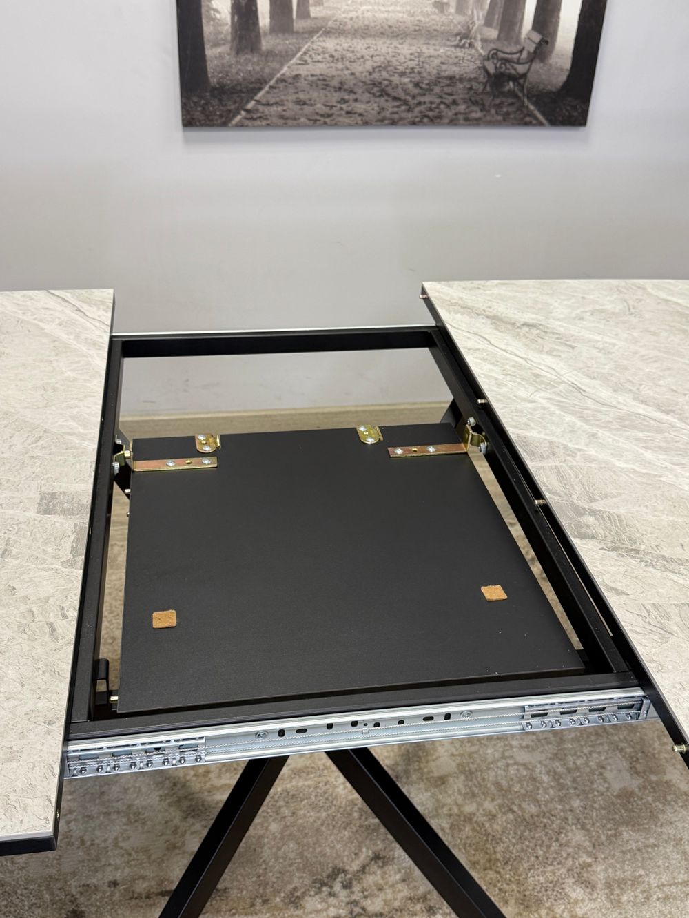 Стол KENNER BR1300 черный/керамика NEW ARMANI GRAY