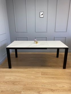 Стол KENNER BL1300 черный/керамика мрамор белый