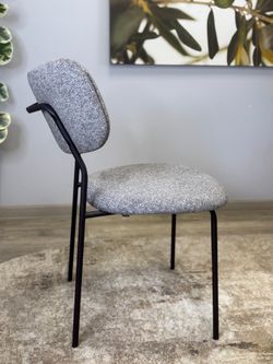 Стул KENNER 302SD черный/серый микробукле