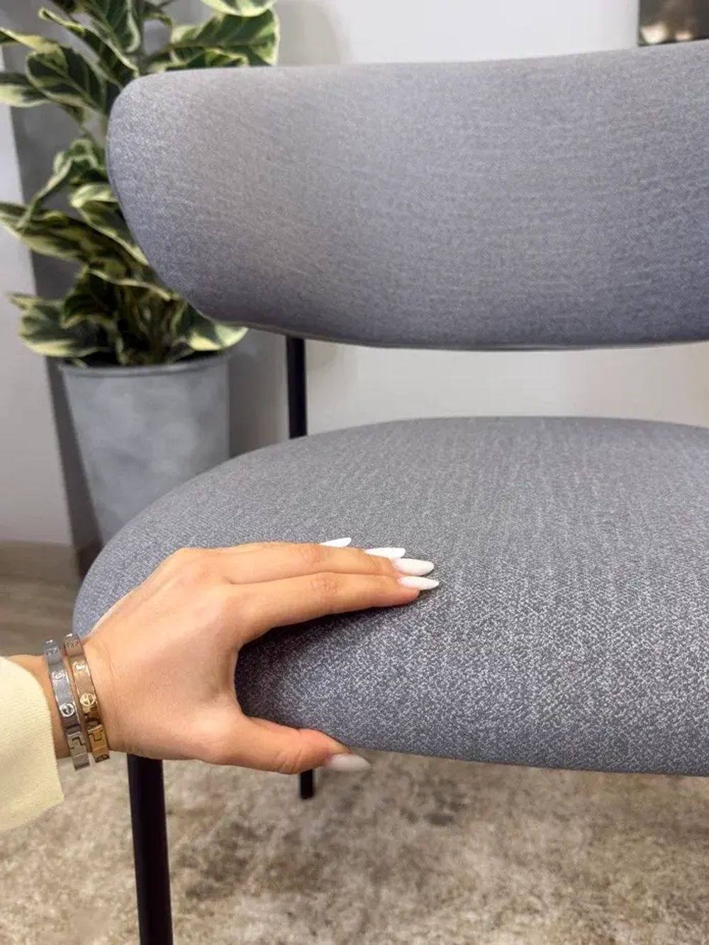 Стул KENNER 309SD черный/серый