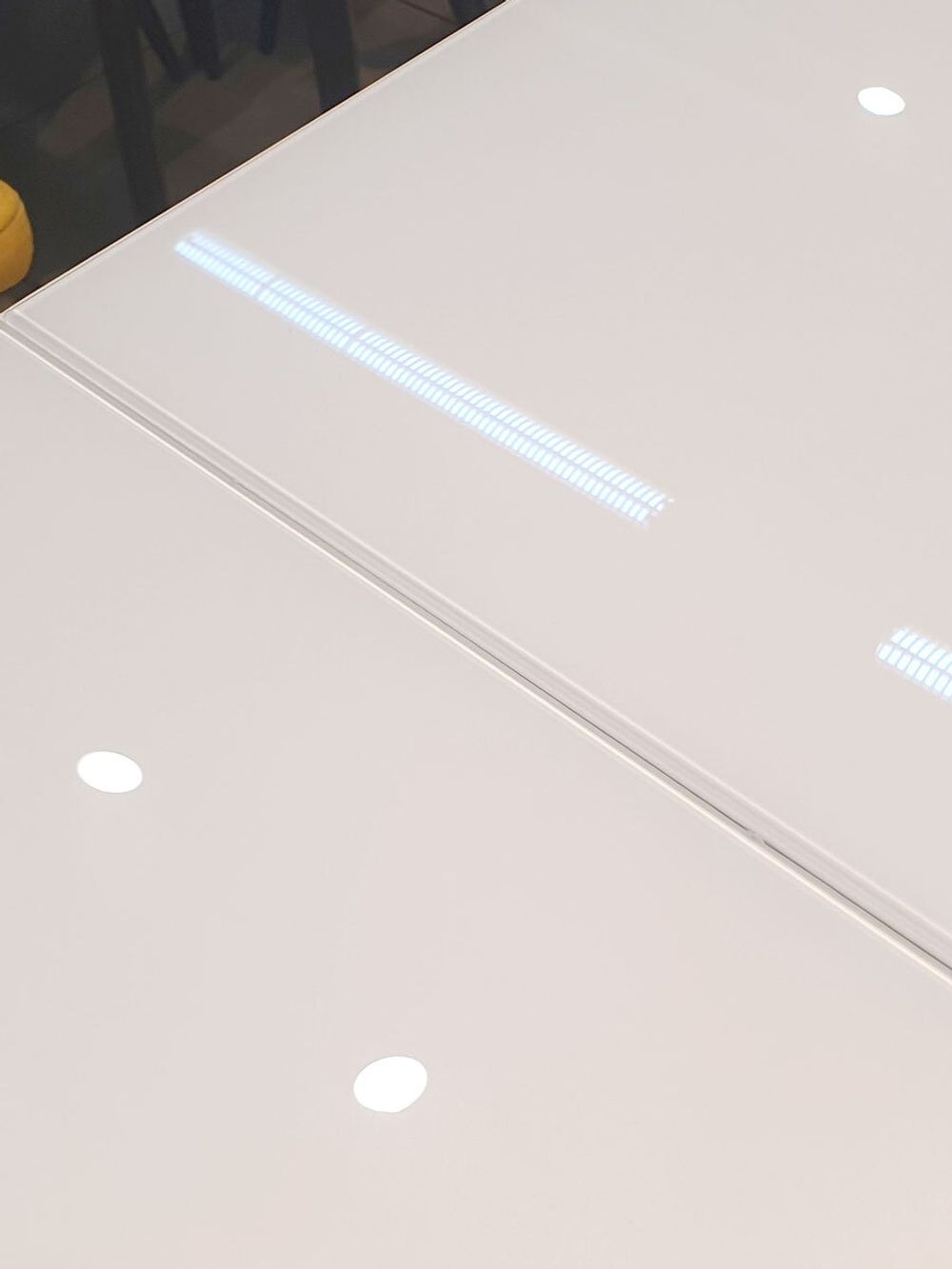 Стол KENNER 1300 М венге/стекло белое глянец