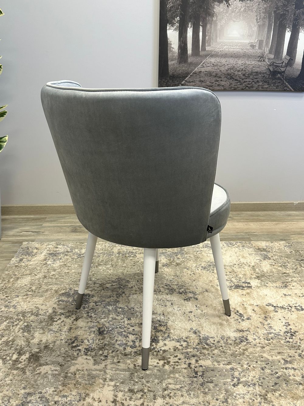 Стул Kenner 177KK белый/серый велюр