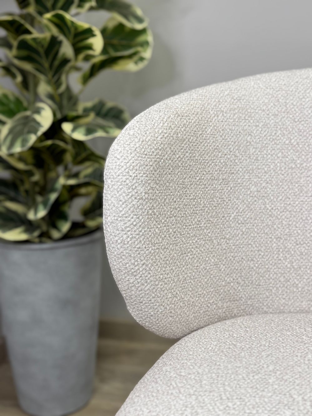 Стул KENNER 306SD черный/серебристый