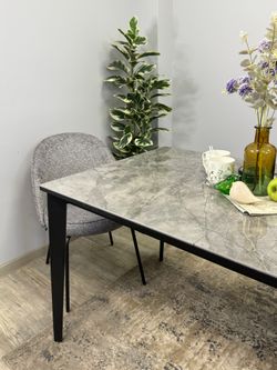 Стол KENNER KR1400 черный/керамика мрамор серый глянец