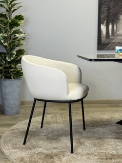 Стул KENNER 313SD черный/жемчуг