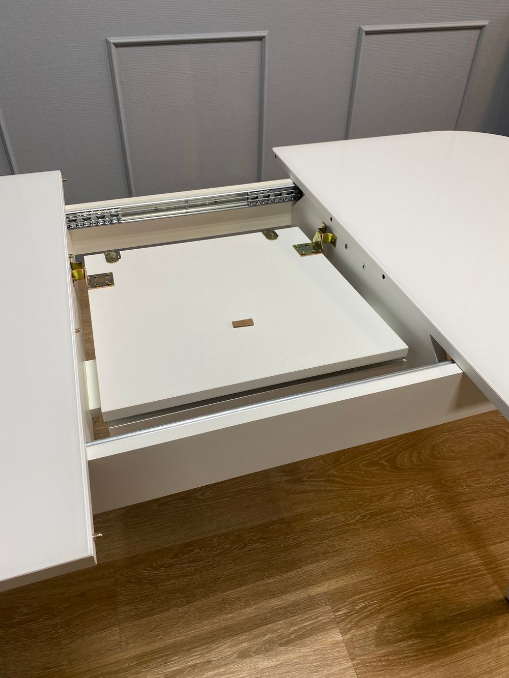 Стол KENNER 1300 М белый/стекло белое глянец