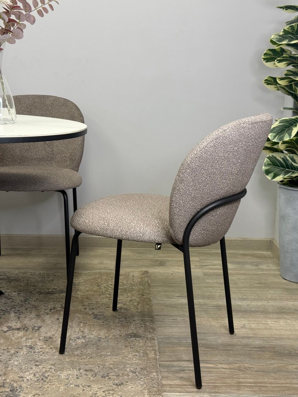 Стул KENNER 307SD черный/капучино