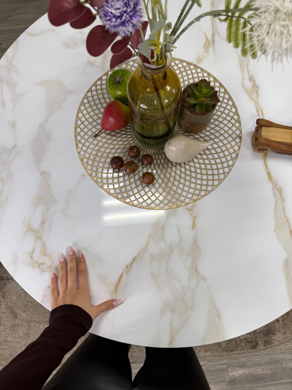 Стол KENNER RR900 черный/керамика мрамор белый глянец